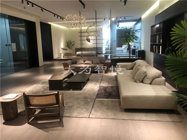 <b>别墅会所家具</b>